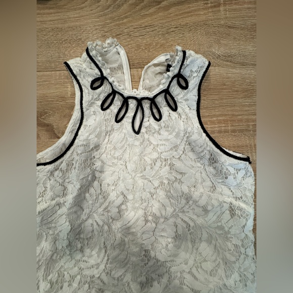 White Lace Sleeveless Top with Black Trim - Picture 2 of 10